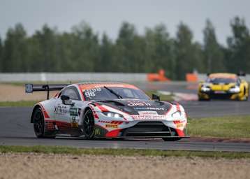 Wieder im ADAC GT Masters dabei: Der Aston Martin Vantage AMR GT3 von Propeak Performance