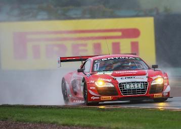 Schnellster Wagen auf dem Sachsenring: Der Audi R8 LMS ultra von Wackerbauer/van der Linde