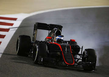 Fernando Alonso und der MP4-30 sind noch keine Freunde