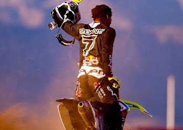 James Stewart gewann 2014 das erste 'Red Bull Straight Rhythm'