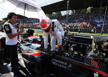 Auch Jenson Buttons Helm vom Italien-GP in Monza wird am Montag versteigert