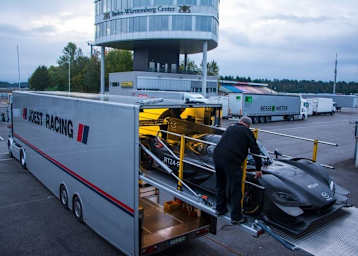 Aus Audi-Zeiten bekannter Trailer mit neuem Inhalt: Ein Mazda DPi