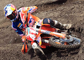 Pauls Jonass gewinnt den ersten Lauf in Frankreich