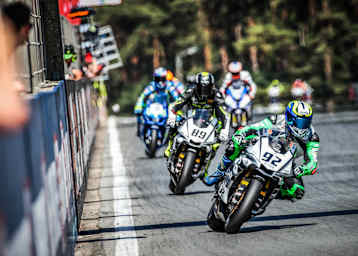 Daniel Kartheininger vorne weg