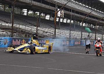 IndyCar vs. MotoGP-Bike