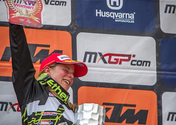 Larissa Papenmeier hat in Italien die WM-Führung übernommen