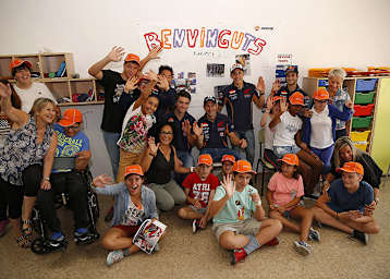 Am Morgen besuchten die MotoGP- und Trial-Stars die Solc School