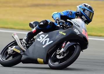 Andrea Migno auf der neuen KTM des Teams Sky VR46
