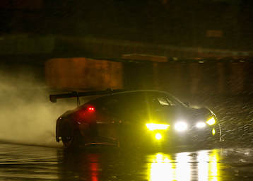 Singing in the Rain: Der Audi R8 LMS vom Audi Sport Team WRT