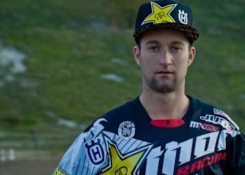 Husqvarna-Werksfahrer Max Nagl wird künftig in Rockstar-Farben antreten