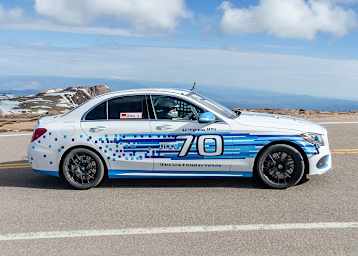 Uwe Nittel im Mercedes C300d 4matic am Pikes Peak
