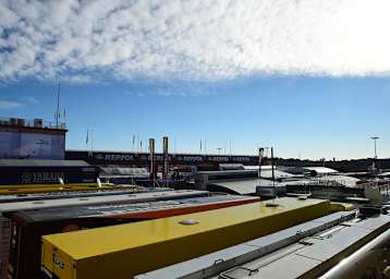 Ruhe vor dem Sturm: Das Fahrerlager in Valencia am Donnerstag