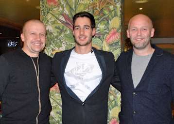 René Binder mit Teameignern Simon Abadie und Olivier Panis (links)