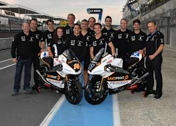 Das Peugeot-Team in Le Mans: Heim-GP misslungen