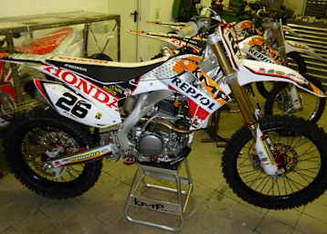KMP-Honda im Repsol-Design: Erster Einsatz beim SX Cup in Stuttgart