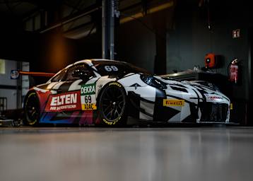 Der Porsche 911 GT3 R von IronForce by Ring Police