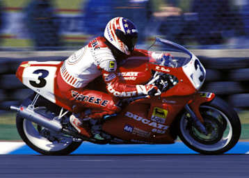 Raymond Roche 1990 beim Superbike-WM-Lauf in Donington Park 