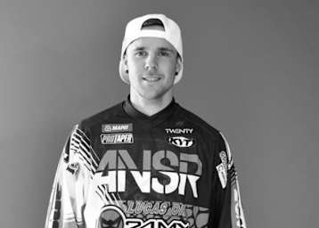 Steven Lenoir verstarb im Alter von 25 Jahren an den Folgen seines Unfalls in Cassel