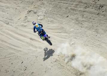 Adrien Van Beveren ließ seine Yamaha WR450F noch nicht komplett von der Leine