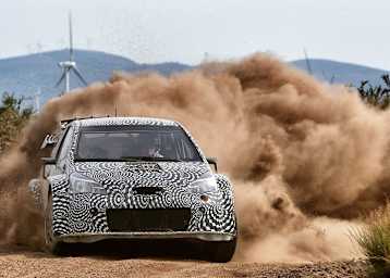 Der Toyota Yaris WRC beim Schottertets