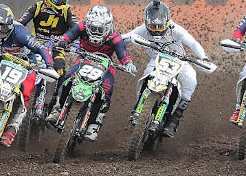 Henry Jacobi (#29) am Start