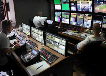 Vom Speedway-GP wird stundenweise Material in höchster Qualität produziert