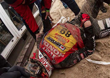 Jeremy van Horebeek brach im Ziel total erschöpft zusammen