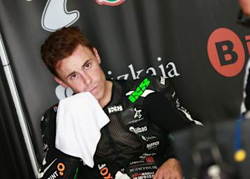 Efren Vazquez: Beinahe wäre er zwischen Tisch und Stuhl gefallen