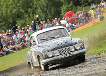 Auch der «Ossi»-Oldie Wartburg ist dabei