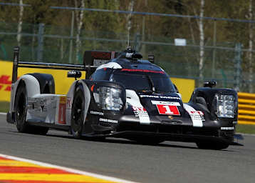 In FP3 vorn: Der Porsche 919 Hybrid von Timo Bernhard, Mark Webber und Brendon Hartley