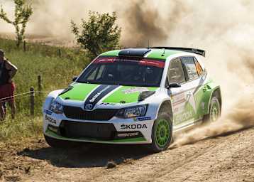 Erster WM-Sieg im dritten Anlauf – Esapekka Lappi setzte sich im neuen Skoda Fabia R5 gegen Teamkollege Pontus Tidemand durch
