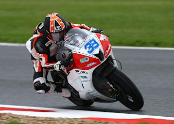 Yves Polzer (32) hat nach wie vor viel Spaß an Motorradrennen