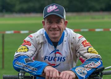 Stephan Katt ist 41 Jahre alt geworden. Herzlichen Glückwunsch. Am Sonntag steht der Challenge in Roden (NL) an