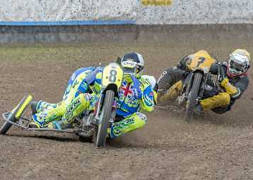 Mitch Godden (8) und Sven Holstein (7) wären beim EM-Finale in Wittstock gestartet