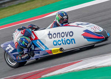 Reeves/Rousseau siegten in Assen im ersten Rennen der IDM-Sidecars