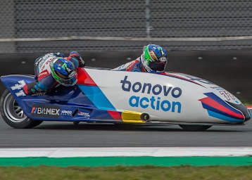 Tim Reeves/Kevin Rousseau (ARS Yamaha 600) starten in Assen von der Pole Position