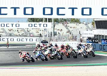 MotoE-Start in Misano: 2019 ging das Rennen über sieben Runden