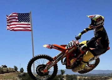 Antonio Cairoli trainiert schon in den USA