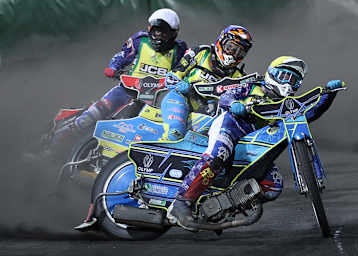 Chlupac vor Wahlqvist und Kvech