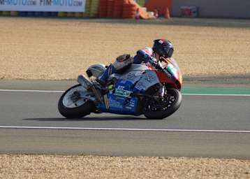 Lukas Trautmann am Donnerstag in Le Mans – Die Lederkombi stammt noch aus alten IDM-Tagen