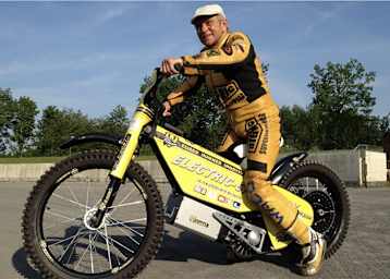 Egon Müller 2012 auf einem E-Speedwaybike