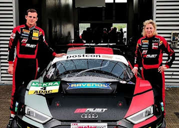 Rahel Frey (re.) und Hendrik von Danwitz 