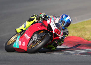 Daniel Kartheininger auf Ducati