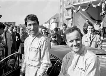 Vic Elford (li.) im Jahre 1967