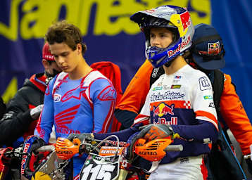 Die Youngster Max Vohland (rechts) und Jett Lawrence starten in der 250er Klasse der US Nationals