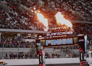 Cameron McAdoo holte in Daytona seinen ersten Sieg in der Supercross-Westküstenmeisterschaft