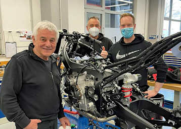 Toni Mang (li.) mit Lucas und Jan Schmidt