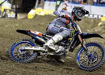 Eli Tomac zog sich in Atlanta einen Innenbandabriss zu