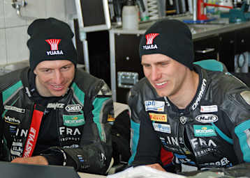 Toni Finsterbusch und Julian Puffe (v.li.)