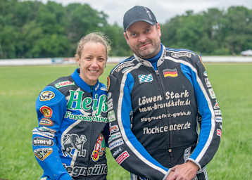 Sandra Mollema und Markus Brandhofer 2022 vor ihrem ersten gemeinsamen Rennen in Osnabrück